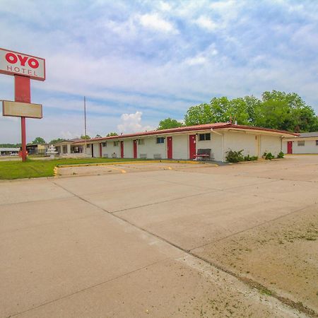 Oyo Hotel Mcalester Ok S Main St Bagian luar foto